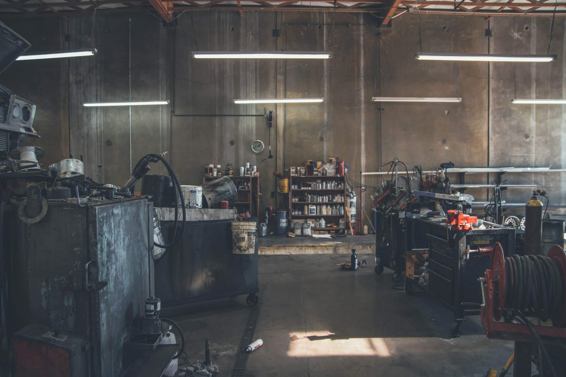 How to Remove Anchor Bolts from Concrete A Guide by Fastening